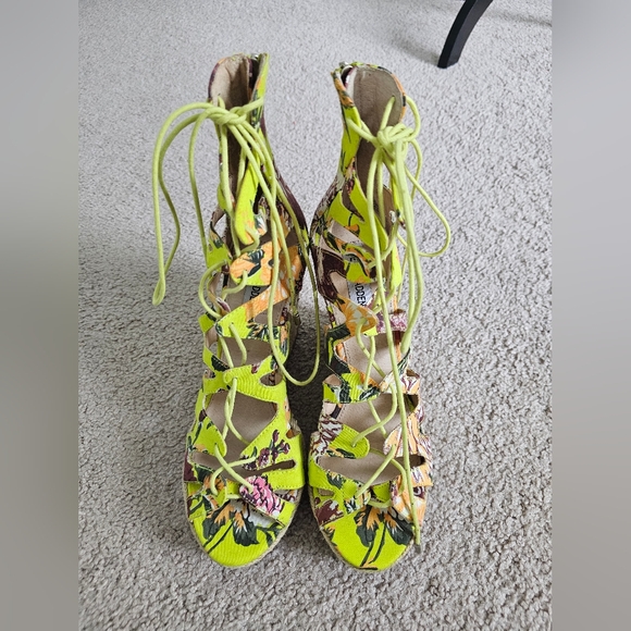 Steve Madden Theea Neon Floral Espadrille Wedge Women's 9 Lace Up Ankle - Picture 2 of 6